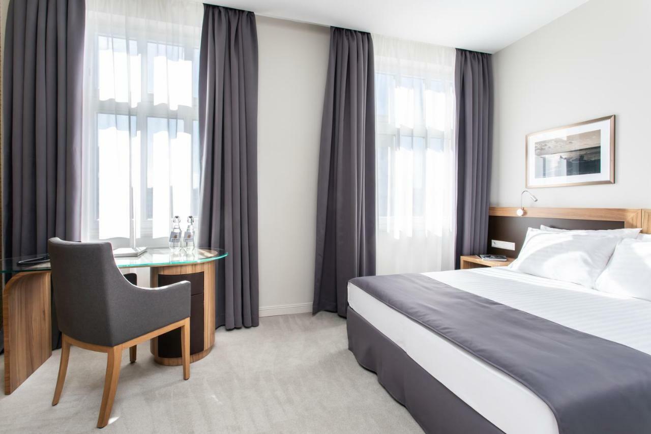 Jakubowy Hotel 그디니아 외부 사진