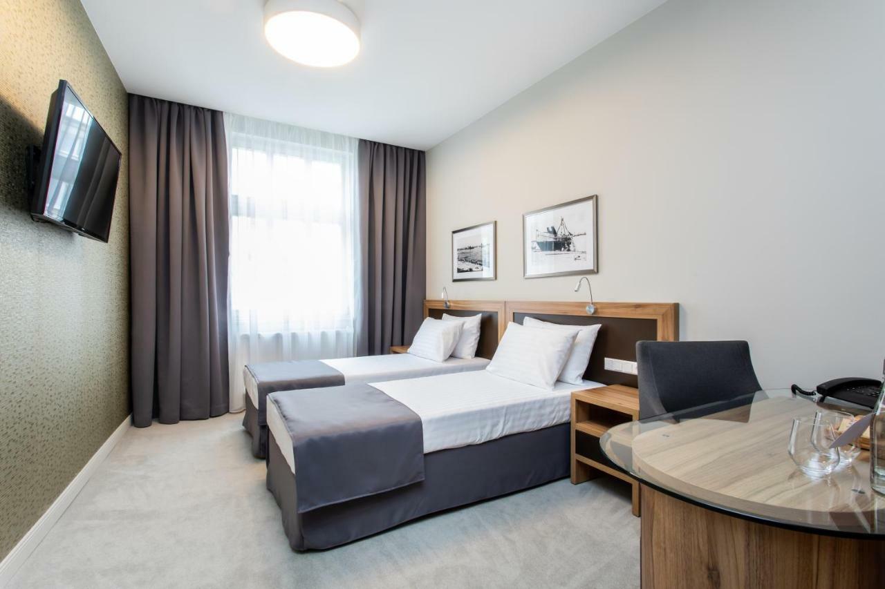 Jakubowy Hotel 그디니아 외부 사진